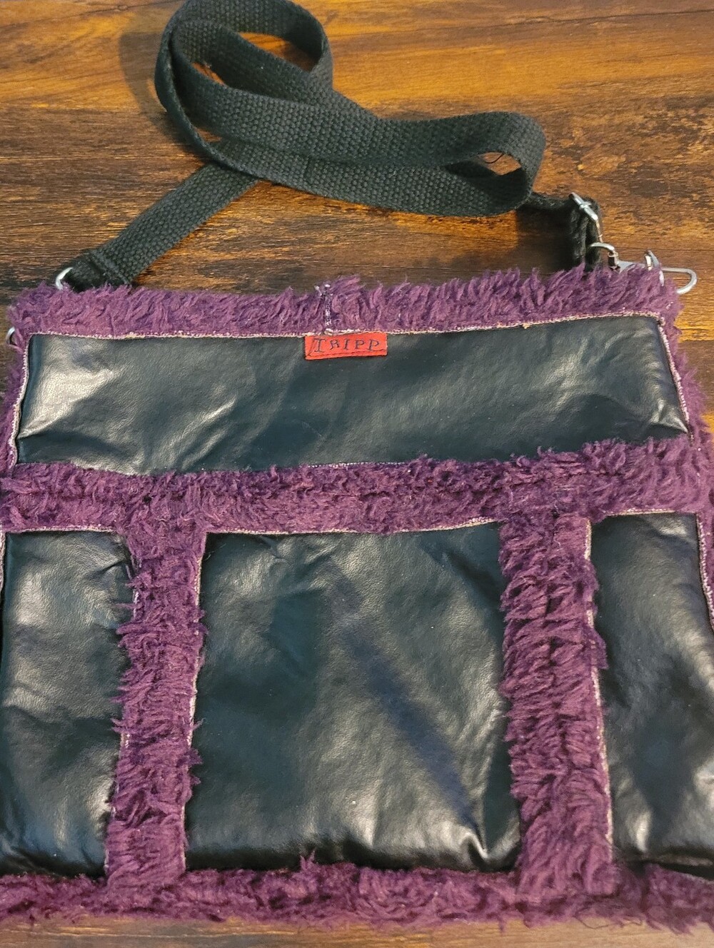 Tripp NYC Vintage Purple Star Faux-Fur Crossbody Bag Reveridable HTF Y2K - Picture 2 of 11
